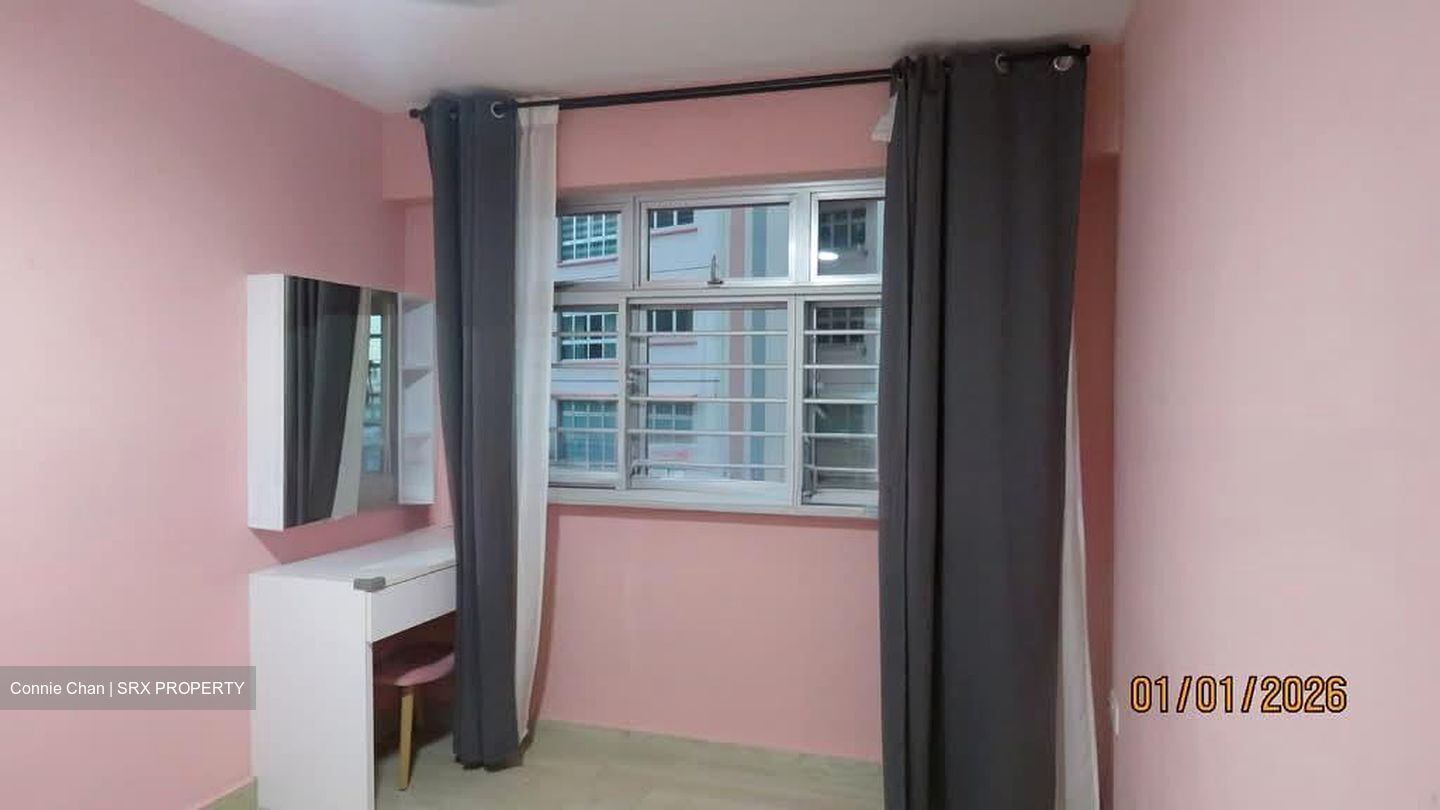 Blk 448A West Valley @ Bukit Batok (Bukit Batok), HDB 3 Rooms #568215861